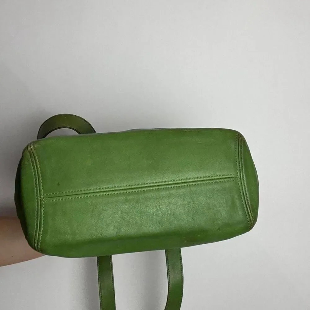 Coach Vintage 90s Waverly Soho Buckle Tote Green Leather 4157